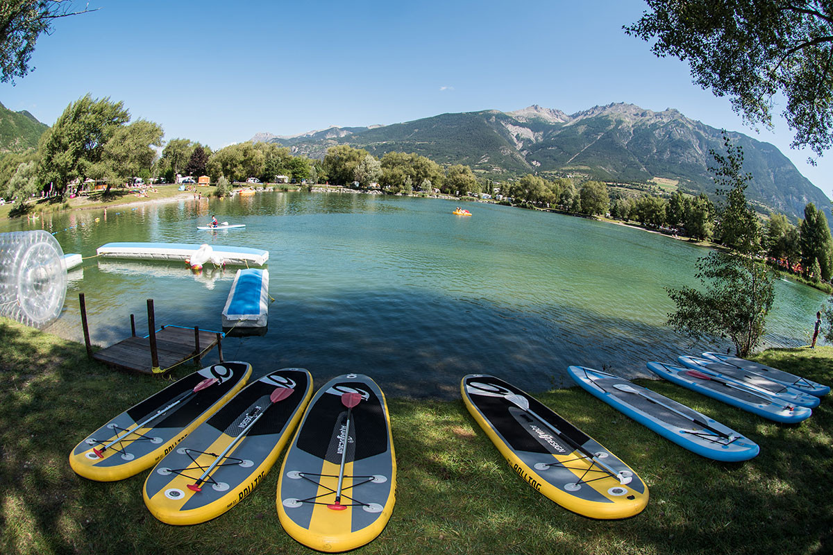 Paddles et jeux aquatiques