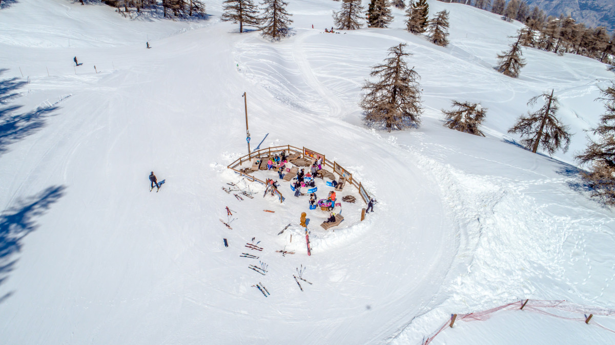 Aire de repos sur le domaine skiable de Risoul