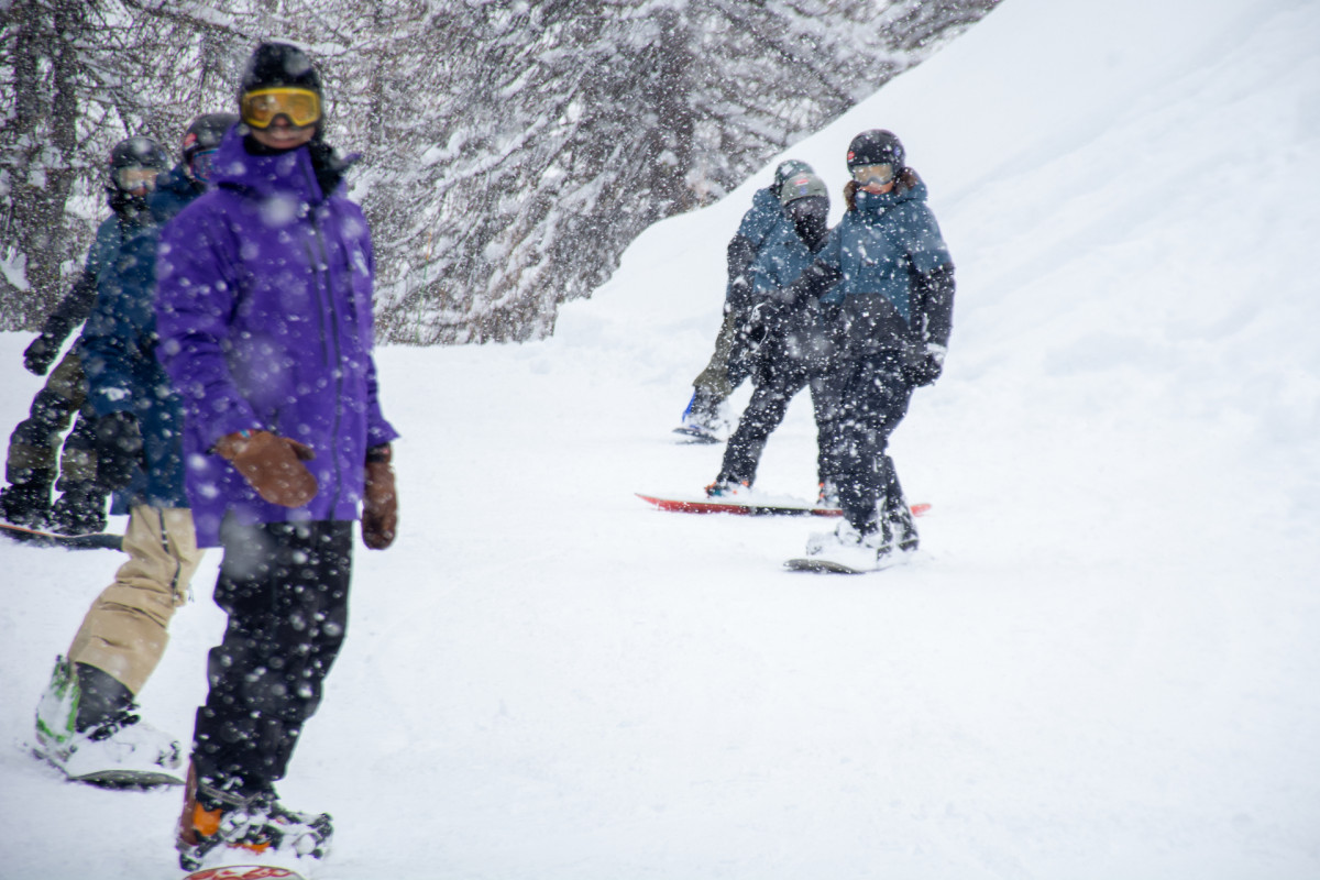 we snowboard school