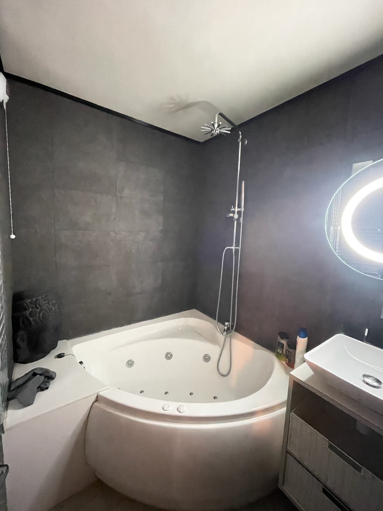 risoul_hebergement_century21_slp_immobilier_Christiania A 35_salle de bain