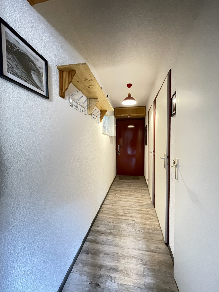 risoul_hebergement_century21_slp_immobilier_Edelweiss A 40_couloir