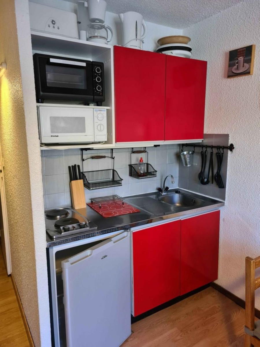 risoul_hebergement_century21_slp_immobilier_clarinesb1209_cuisine